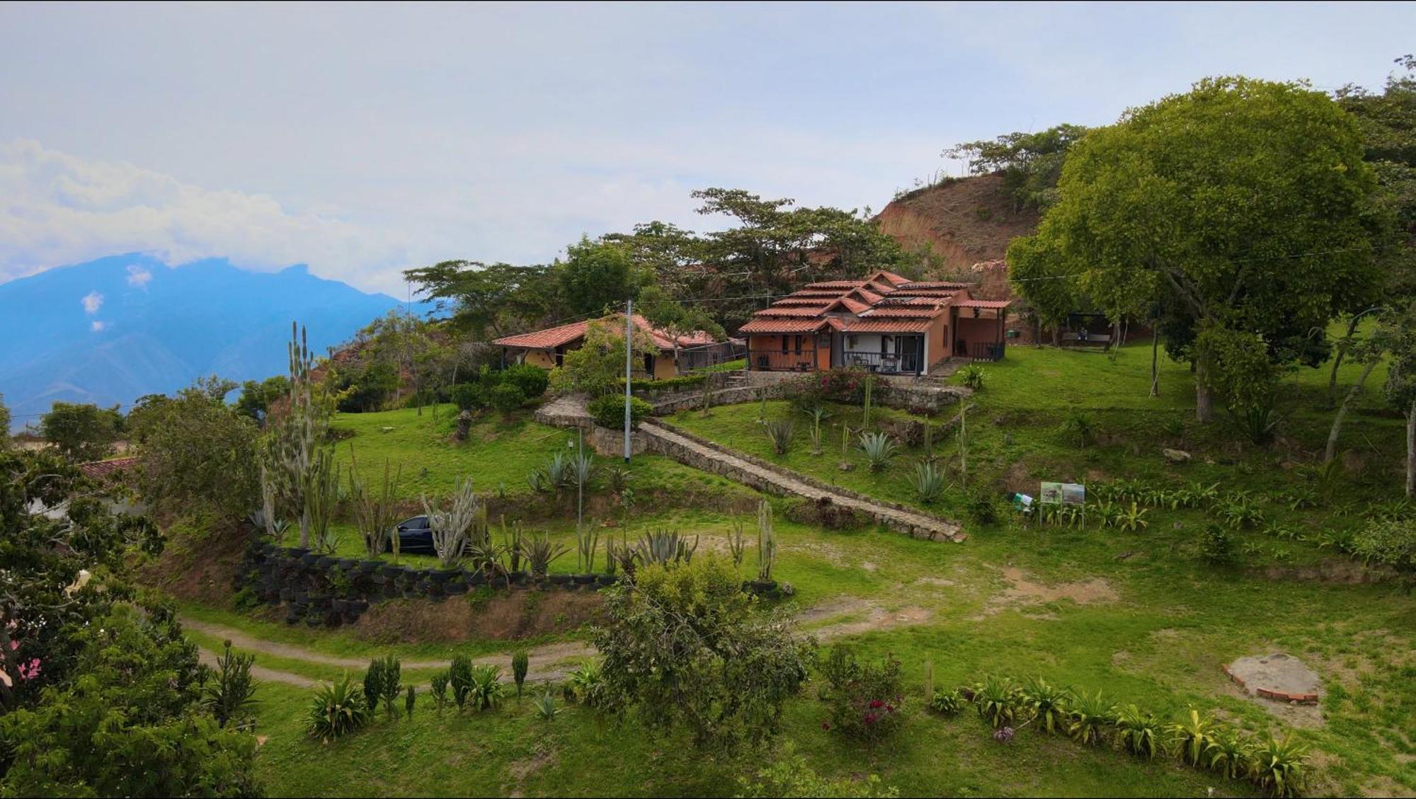 Cabanas Canon Del Chicamocha Aratoca Luaran gambar